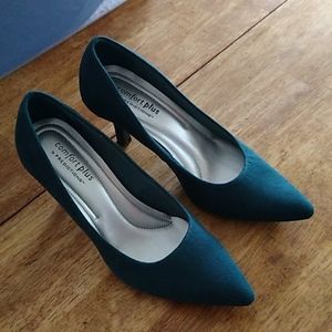 Teal Heels